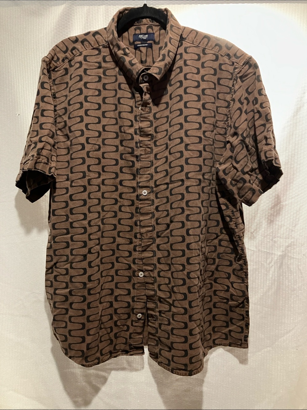 Brown Patterned Short-Sleeve Button-Up Shirt